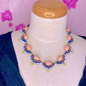 🌹 Aldo 🌹 Vintage Geometric Triangle Multicolour Rhinestone Necklace